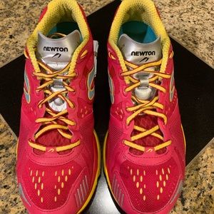 Newton Motion IV Running Shoes. Size 9